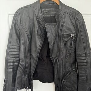 Zara Authentic 100% Lambskin Leather Moto Jacket - Small